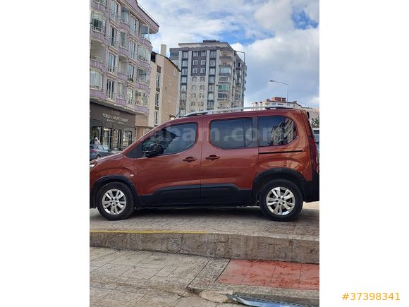 Sahibinden Peugeot Rifter 1.5 BlueHDI Allure 2019 Model  127.000 km Turuncu