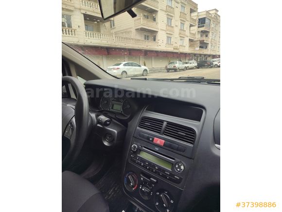 Öğretmenden Fiat Linea 1.3 Multijet Active Plus 2012 Model
