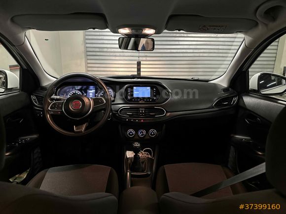 Sahibinden Fiat Egea 1.4 Fire Easy 2022 Model 