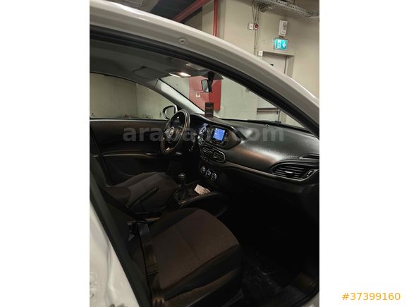 Sahibinden Fiat Egea 1.4 Fire Easy 2022 Model 