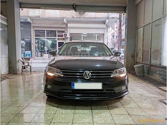 Sahibinden Volkswagen Jetta 1.6 TDi Comfortline 2015 Model  260.000 km Siyah