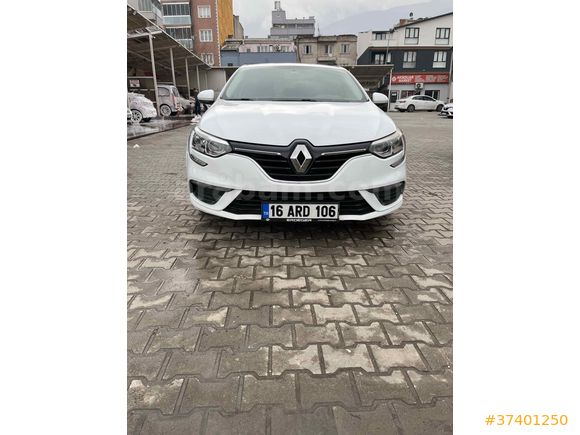 Memurdan tertemiz 2020 çıkışlı Megane 4