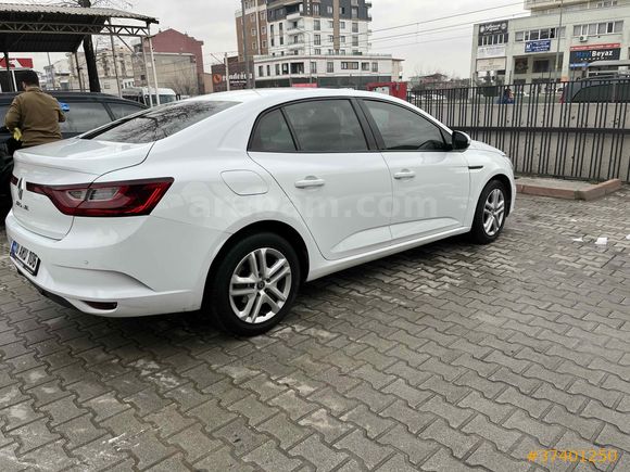 Memurdan tertemiz 2020 çıkışlı Megane 4