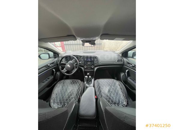 Memurdan tertemiz 2020 çıkışlı Megane 4