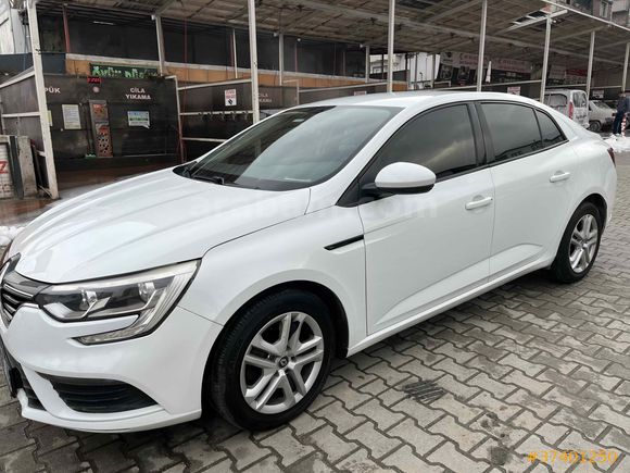 Memurdan tertemiz 2020 çıkışlı Megane 4