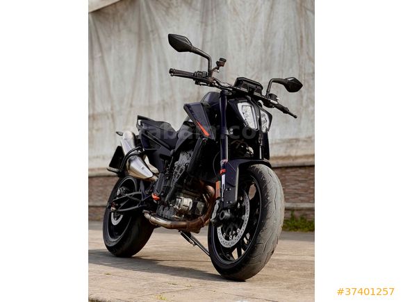 Sahibinden KTM 890 Duke 