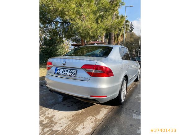 Sahibinden Skoda SuperB 1.6 TDI Prestige 2014 Model  189.000 km Gri (Gümüş)