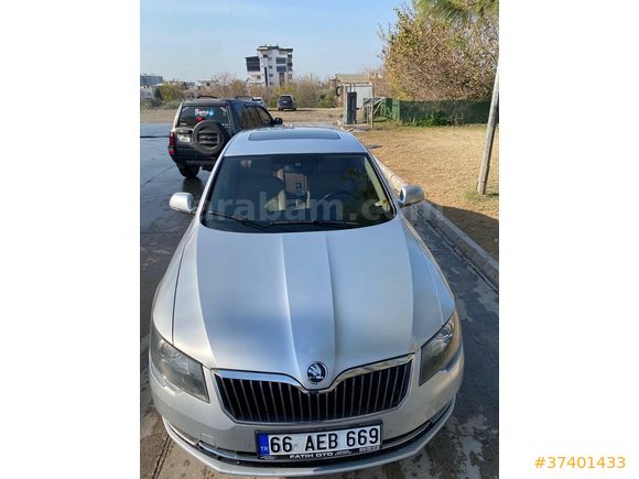 Sahibinden Skoda SuperB 1.6 TDI Prestige 2014 Model  189.000 km Gri (Gümüş)
