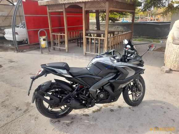 Sahibinden Bajaj Pulsar 200 RS
