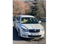 Sahibinden Skoda Octavia 1.6 TDI Elegance 2011 Model  280.000 km Beyaz