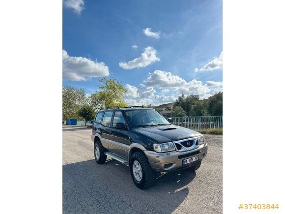 Sahibinden Nissan Terrano 2.7 TDI Elegance 2001 Model