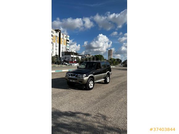 Sahibinden Nissan Terrano 2.7 TDI Elegance 2001 Model