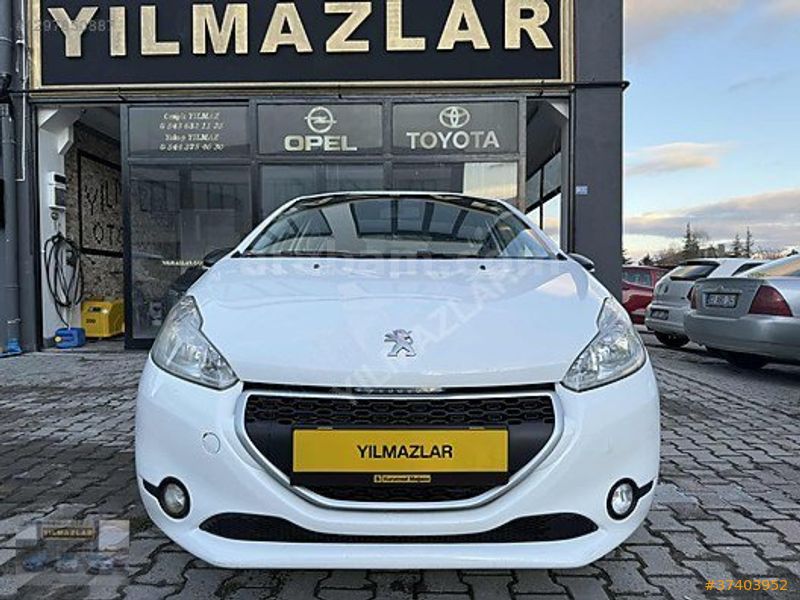 Galeriden Peugeot 208 1.2 VTi Access 2013 Model Afyonkarahisar