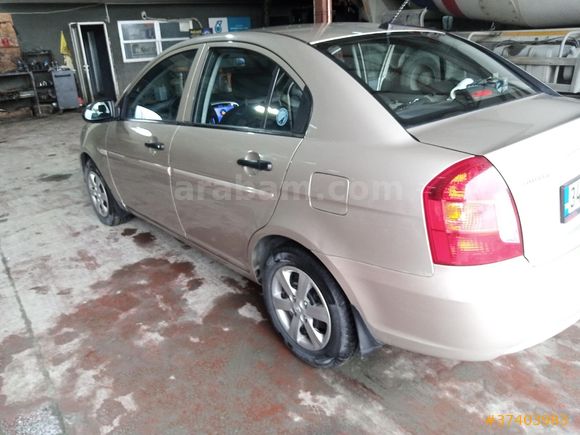 Sahibinden Hyundai Accent Era 1.4 Mode 2011 Model İstanbul