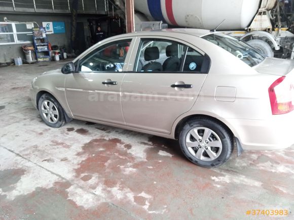 Sahibinden Hyundai Accent Era 1.4 Mode 2011 Model İstanbul
