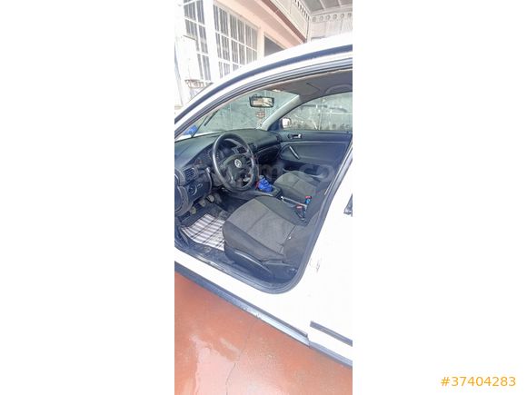 Sahibinden Volkswagen Passat 1.8 Basic 1998 Model