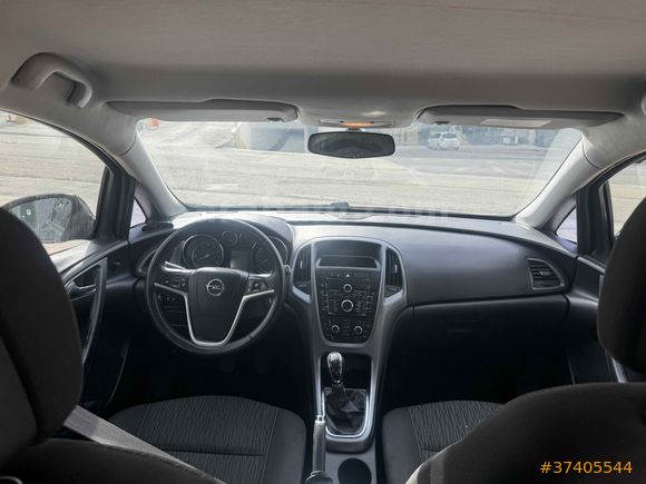 Sahibinden Opel Astra 1.6 Edition 2012 Model 
