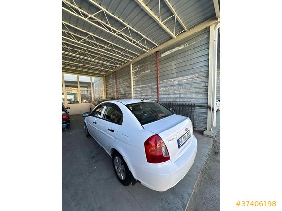 Sahibinden Hyundai Accent Era 1.4 Team 2010 Model 