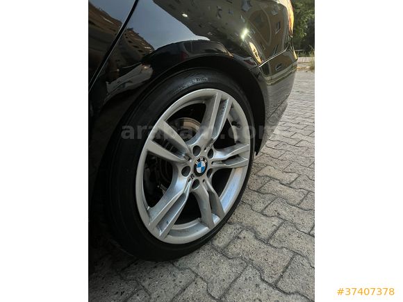 Servis bakımlı temiz ve kondüsyonlu perfonmas aracı...