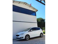 DÜŞÜK KM GENİŞ AİLE ARACI