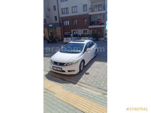 Sahibinden Honda Civic 1.6 i-VTEC ECO Elegance 2013 Model
