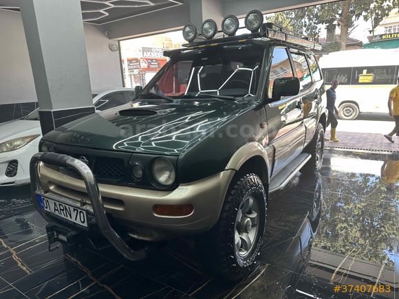 Sahibinden Nissan Terrano 2.4 SE 1998 Model 