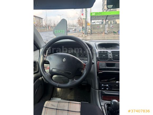 Sahibinden Renault Laguna 1.6 RXE 2000 Model