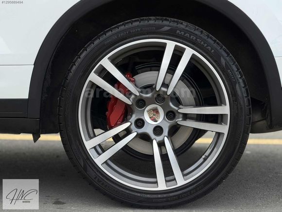 2017 ÇKŞ-BAYİ-CAYENNE-CARBON-21'JANT-VAKUM-NAVİ-18 YÖNLÜ KOLTUK