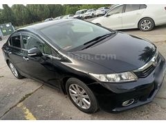 6 Yıllık Sahibinden 40.Yıl Paket Honda Civic 1.6 i-VTEC ECO Elegance