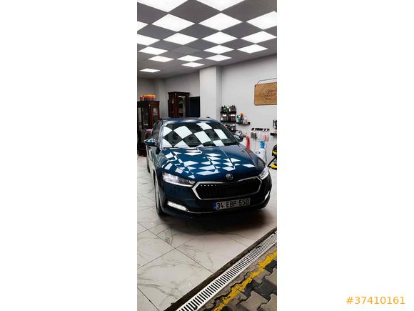 Sahibinden Skoda Octavia 1.5 e-Tec Premium 2021 Model 