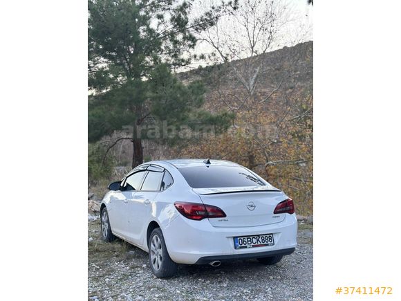 Sahibinden Opel Astra 1.4 T Edition Plus 2017 Model  120.500 km Beyaz