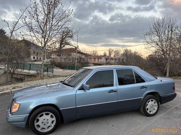 Sahibinden Mercedes - Benz E 200 1994 Model 