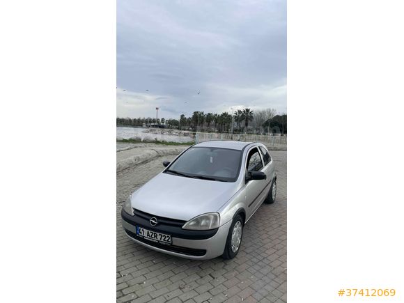 Sahibinden değişensiz Opel Corsa 1.4 Comfort 2001 Model 