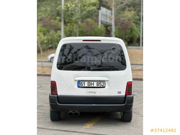 Sahibinden Citroen Berlingo 2.0 HDi 2005 Model 