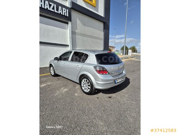 Sahibinden Opel Astra 1.4 Essentia 2011 Model