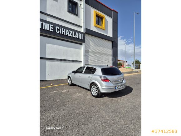 Sahibinden Opel Astra 1.4 Essentia 2011 Model