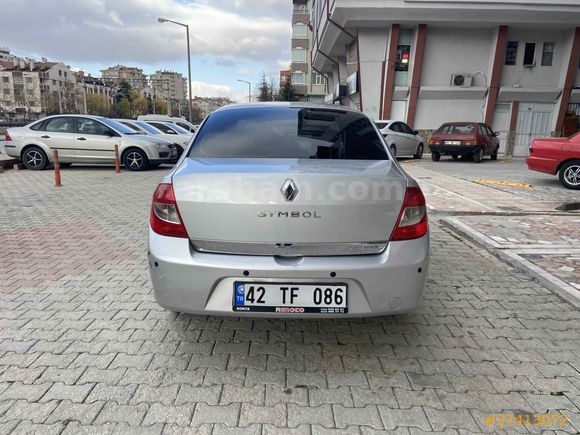 Renault Symbol 1.2 Authentique 2012 
