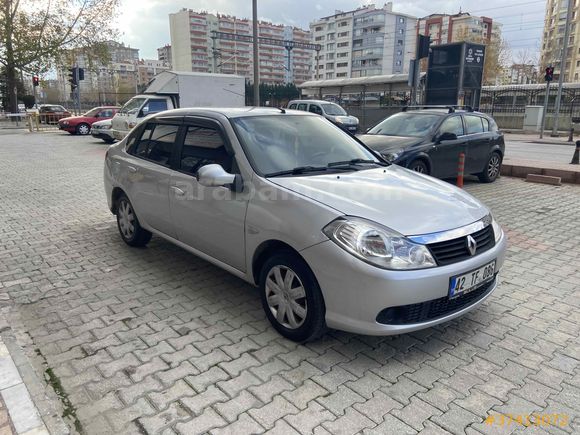 Renault Symbol 1.2 Authentique 2012 
