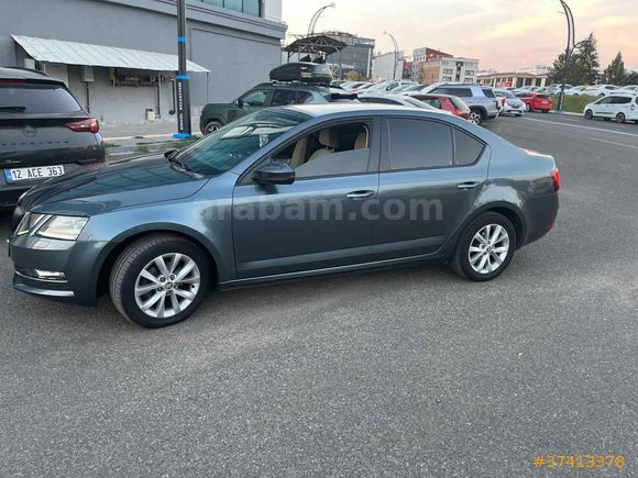 Sahibinden Temiz Skoda Octavia 1.6 TDI Style 