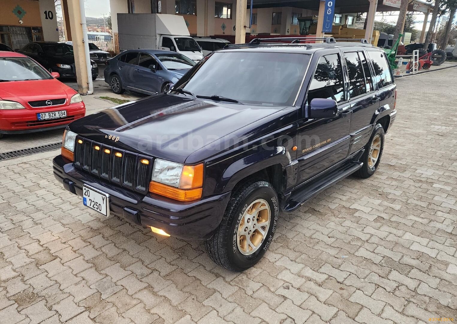 Galeriden Jeep Grand Cherokee 5.2 Limited 1997 Model Antalya 250.000 km Lacivert 3
