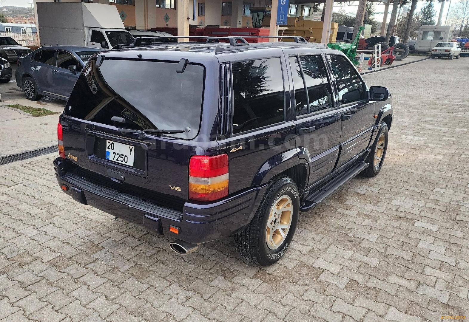 Galeriden Jeep Grand Cherokee 5.2 Limited 1997 Model Antalya 250.000 km Lacivert 7