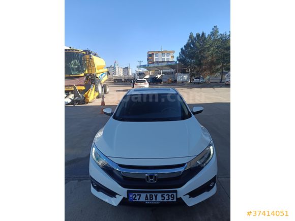 İKİNCİ SAHİBİNDEN SATILIK HATASIZ BOYASIZ OTOMATİK FABR. LPG 77000 KM
