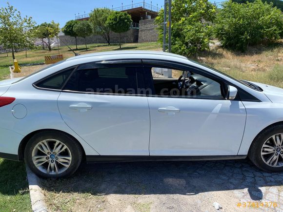 Sahibinden Ford Focus 1.6 TDCi Style 2012 Model  TAKASLAR DEGERLENDİRİLİR.