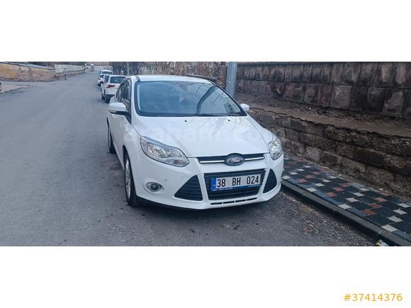 Sahibinden Ford Focus 1.6 TDCi Style 2012 Model & üst model otomatik focus  ile takas edilebilir