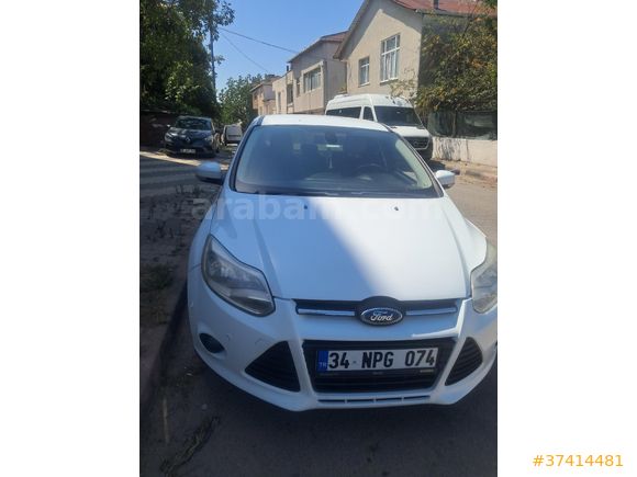 Sahibinden Ford Focus 1.6 TDCi Style 2013 Model  166.500 km Beyaz