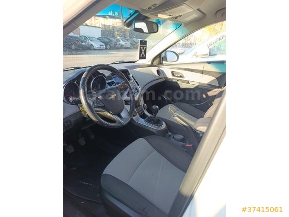 Sahibinden Chevrolet Cruze 1.6 LS Plus 2011 Model