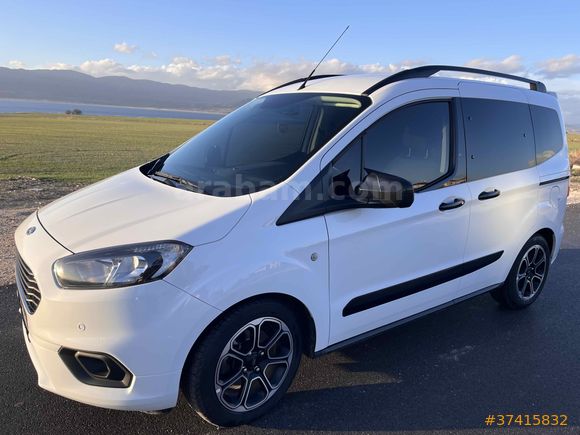 Sahibinden Courier 1.0 EcoBoost Titanium Plus 2023 Model  Garantisi  Devam etmekte