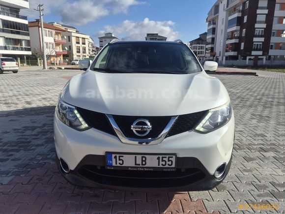 Sahibinden Nissan Qashqai 1.6 dCi Platinum Premium Pack 2014 Model