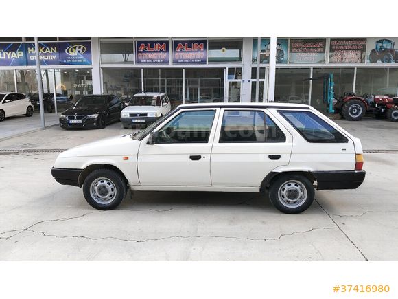 Galeriden Skoda Forman LX 1994 Model Karaman