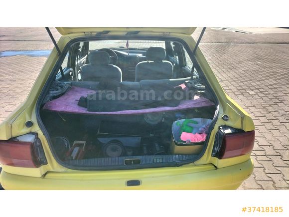 Sahibinden Ford Escort 1.6 16V 1999 Model  350.000 km Sarı